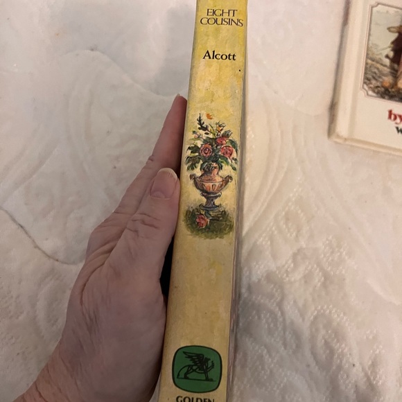 Eight Cousins by Louisa May Alcott 1965 Pristine - Picture 2 of 4